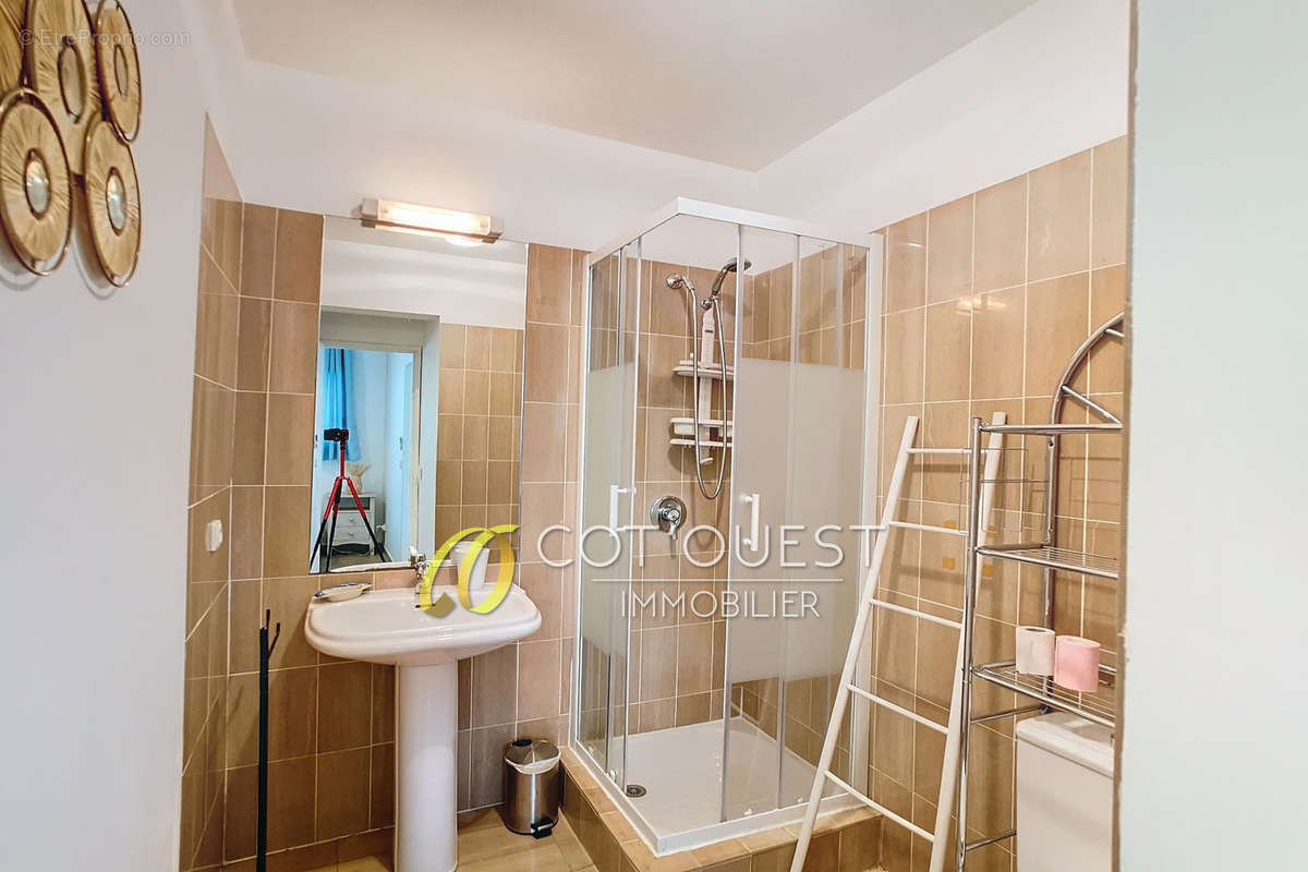 Appartement à VILLENEUVE-LOUBET