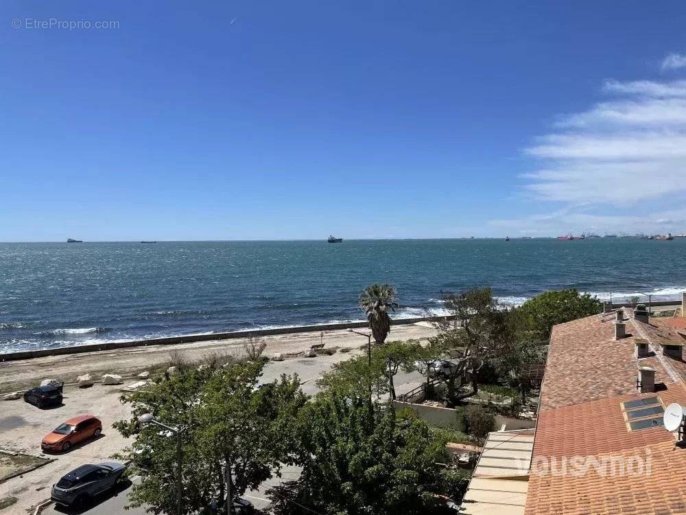 Appartement à PORT-DE-BOUC