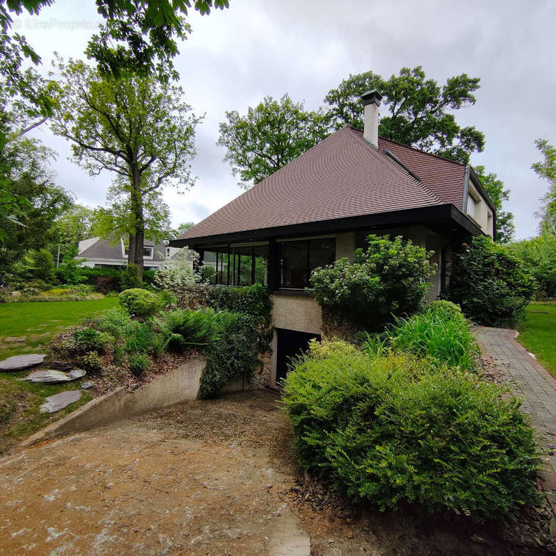 Maison à MAISONS-LAFFITTE