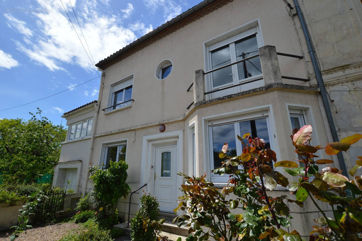 Maison à SAINTE-FOY-LA-GRANDE