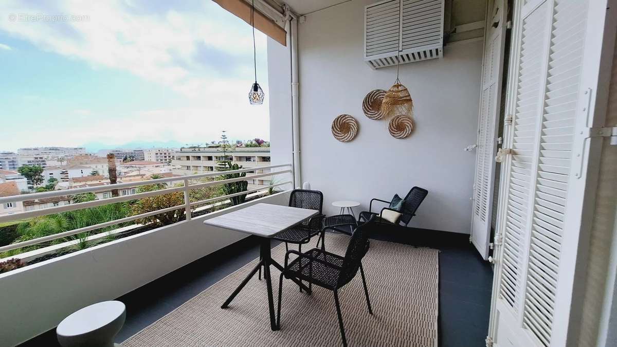 Appartement à CANNES