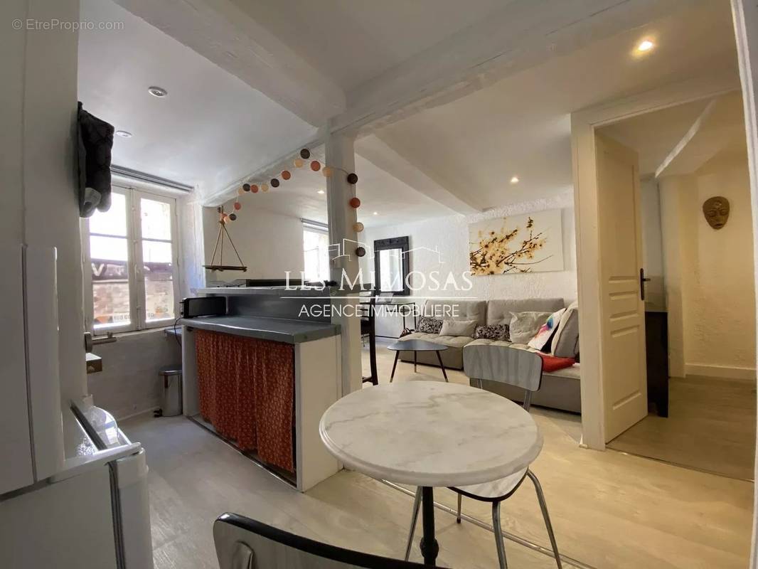 Appartement à SAINT-RAPHAEL