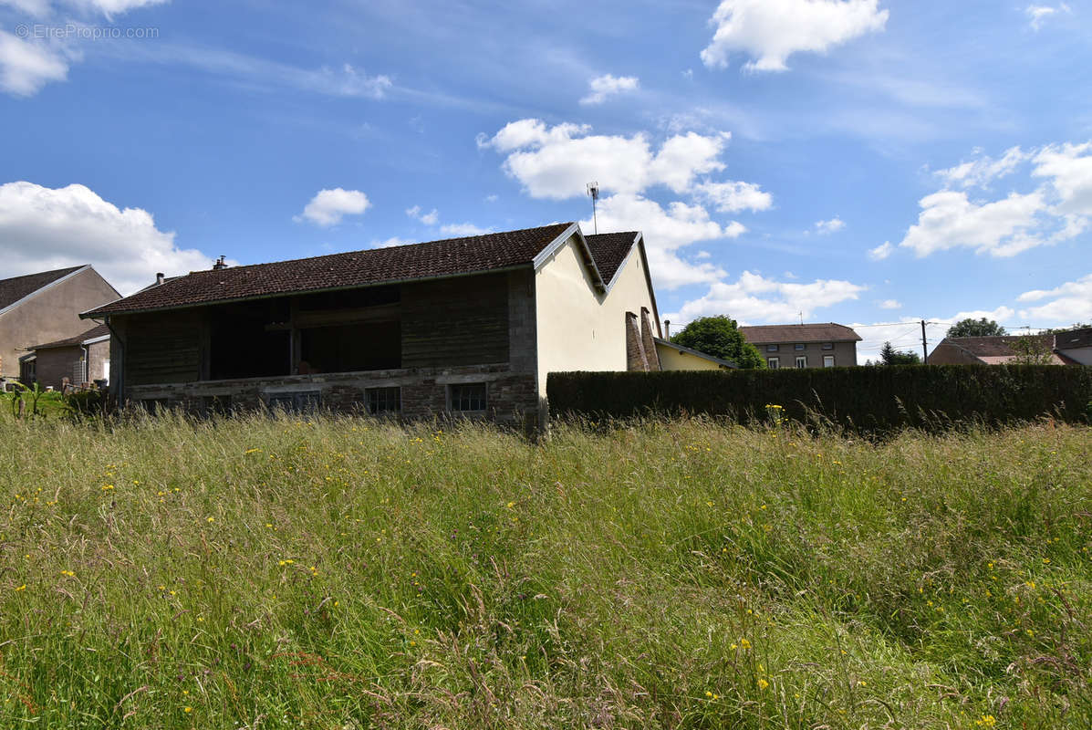 Maison à MAGNONCOURT