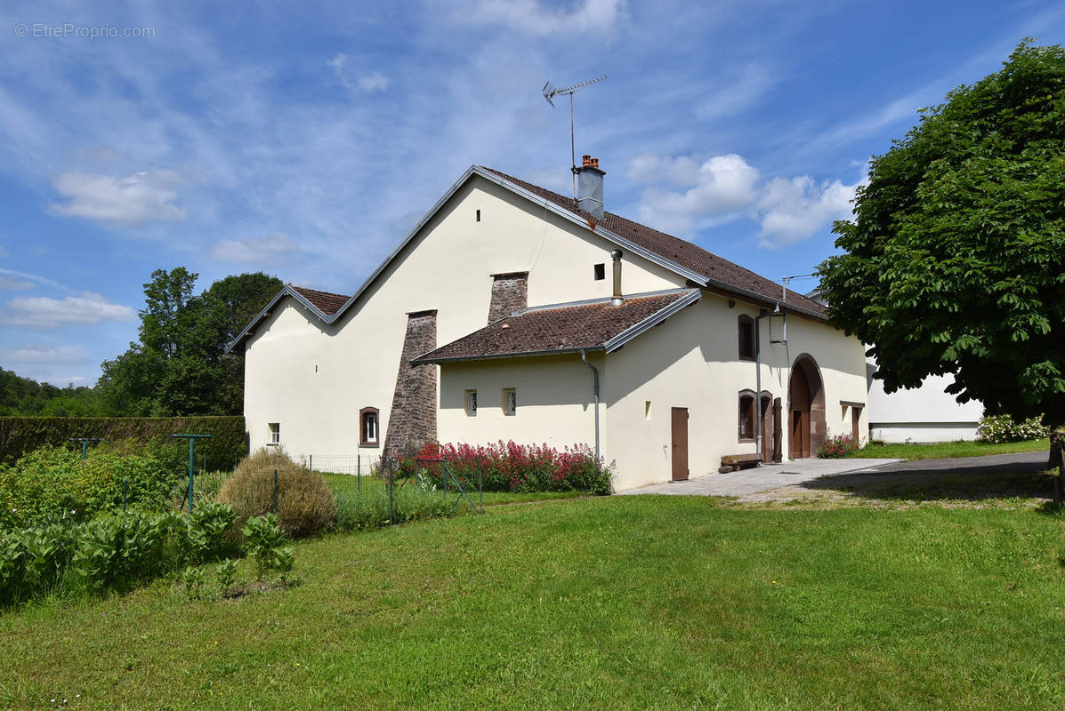 Maison à MAGNONCOURT