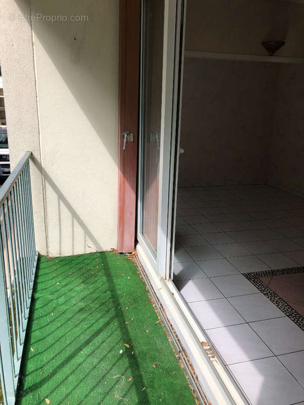 Appartement à BUC