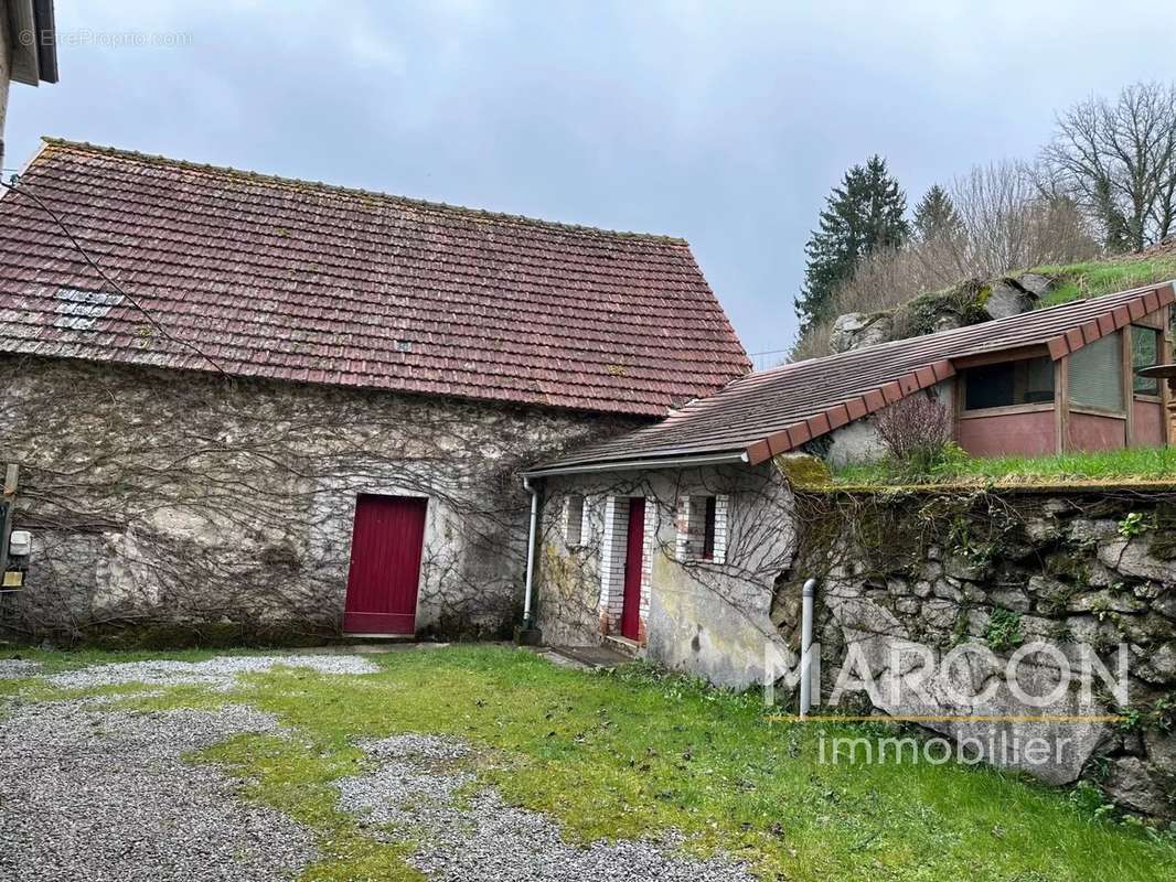 Maison à LA SOUTERRAINE