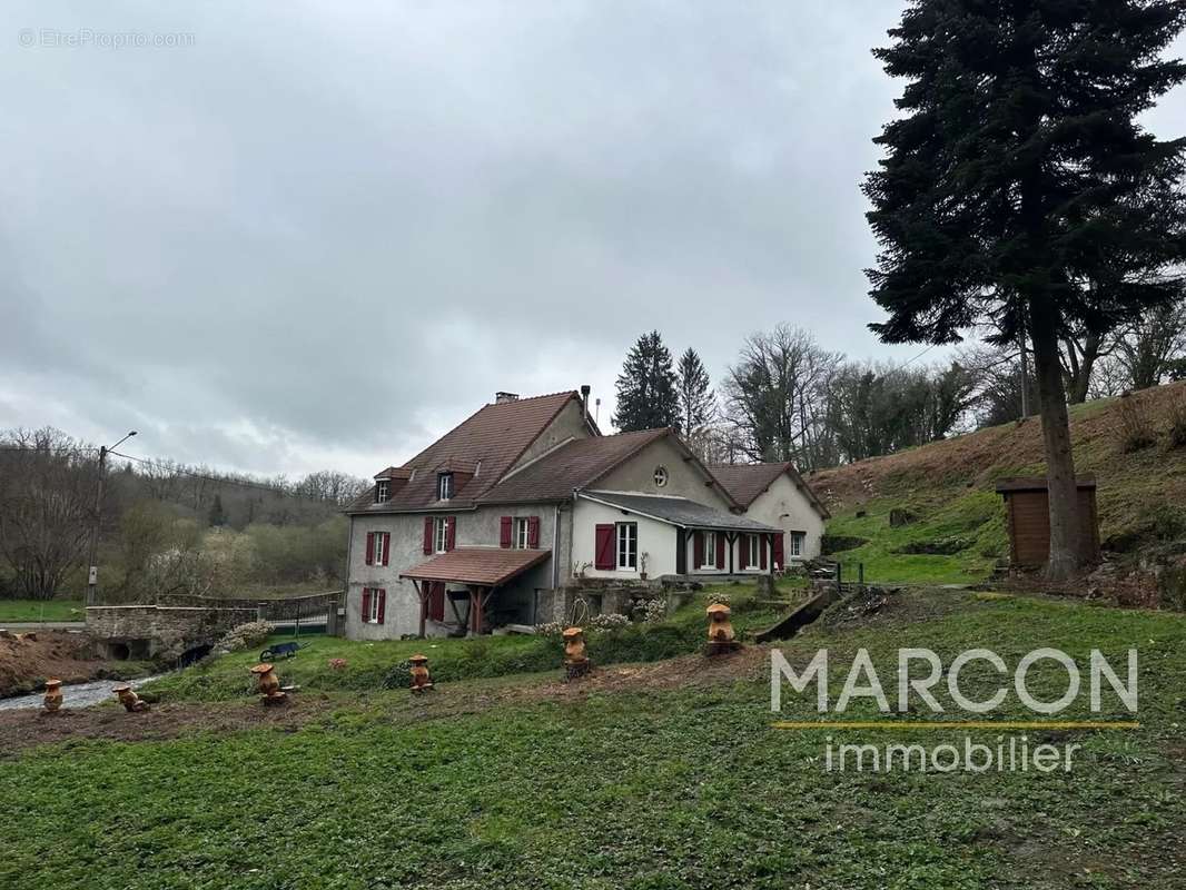 Maison à LA SOUTERRAINE