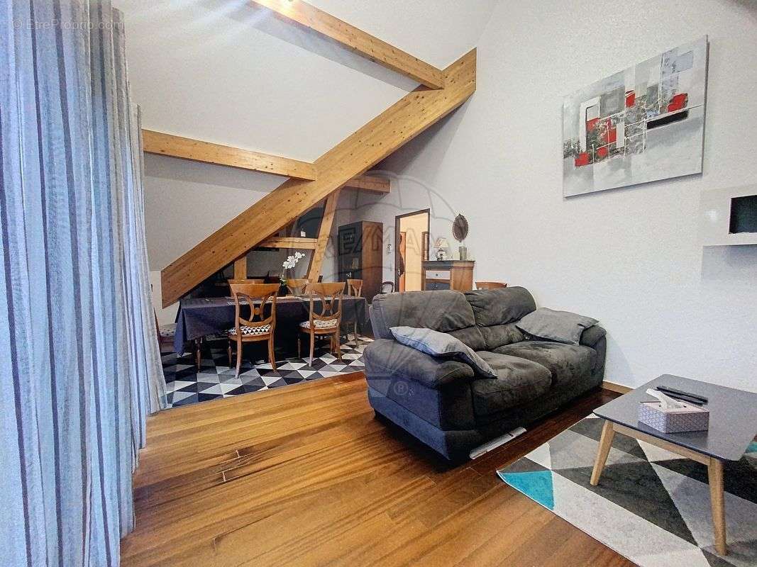 Appartement à SENS