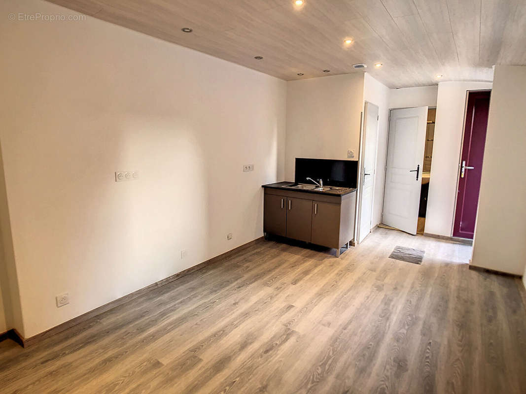 Appartement à VOUZIERS