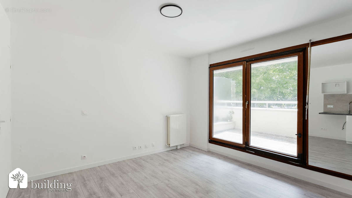 Appartement à LEVALLOIS-PERRET