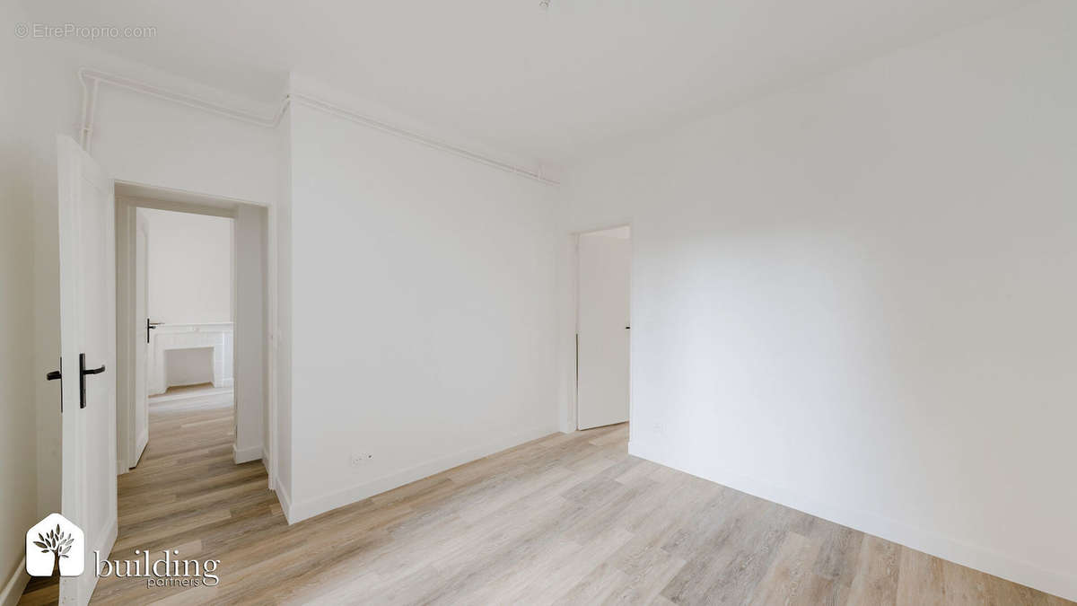 Appartement à LEVALLOIS-PERRET