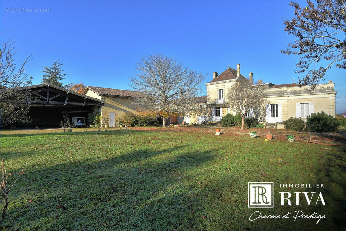 Maison à LATRESNE