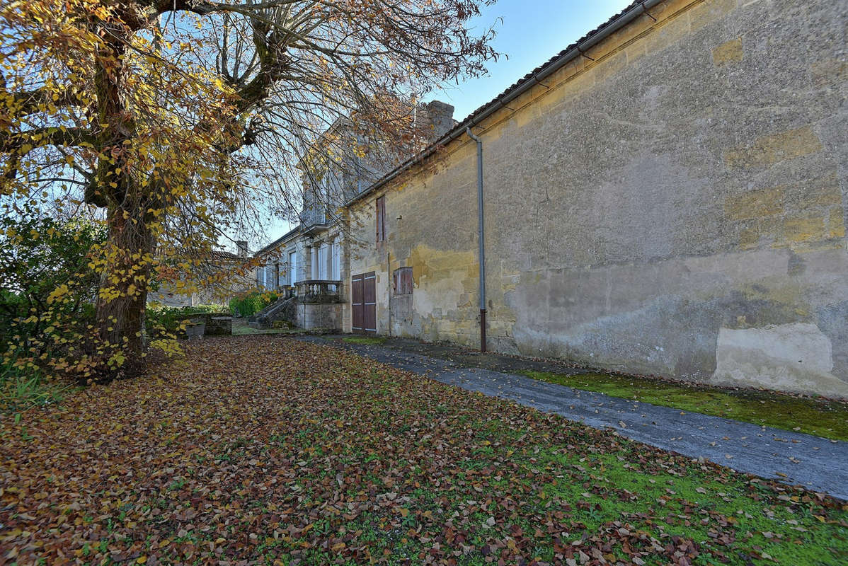 Maison à LATRESNE