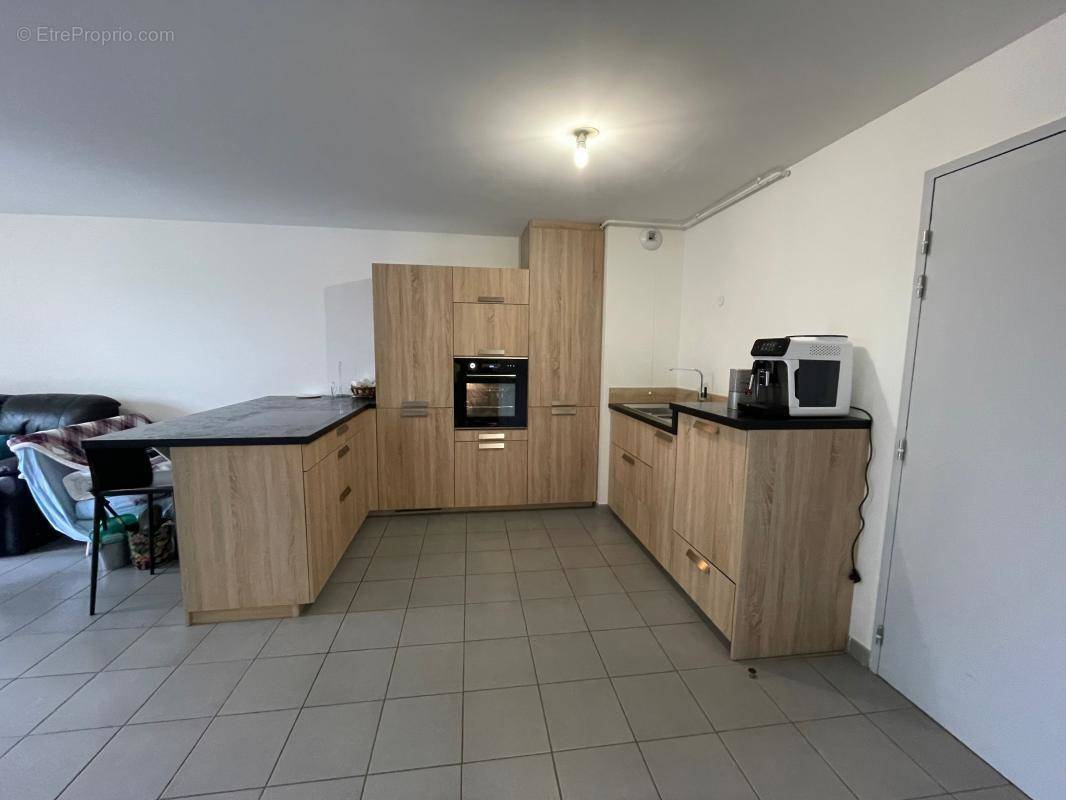 Appartement à GREOUX-LES-BAINS