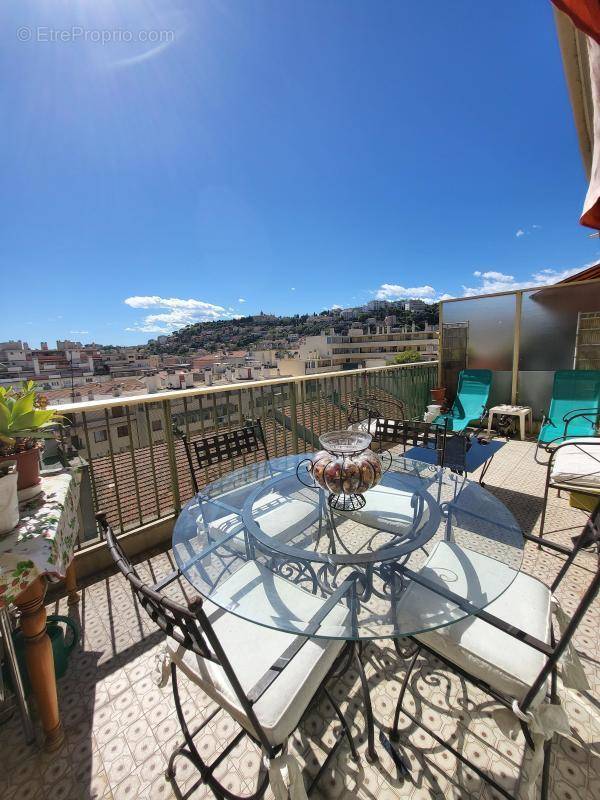 Appartement à NICE