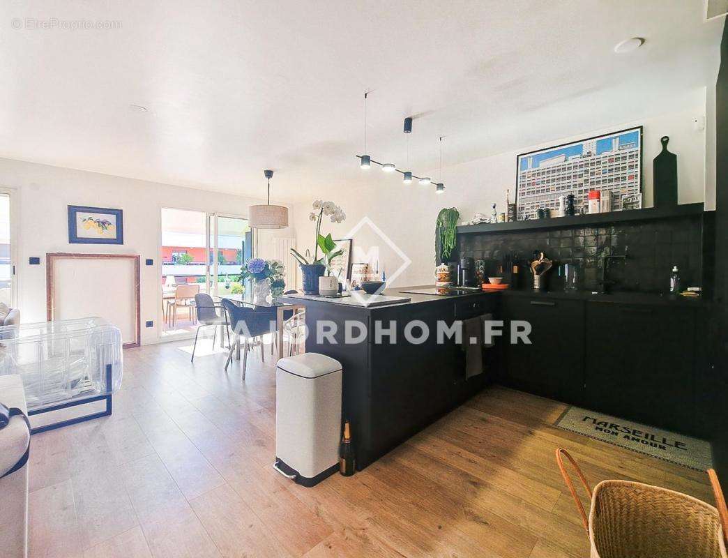 Appartement à MARSEILLE-8E