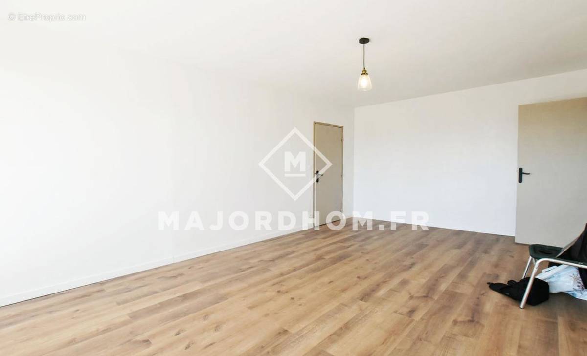 Appartement à MARSEILLE-12E