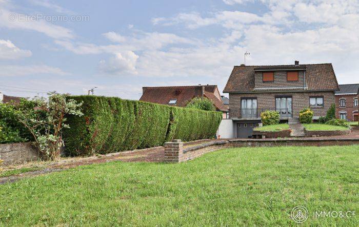 Maison à RAIMBEAUCOURT