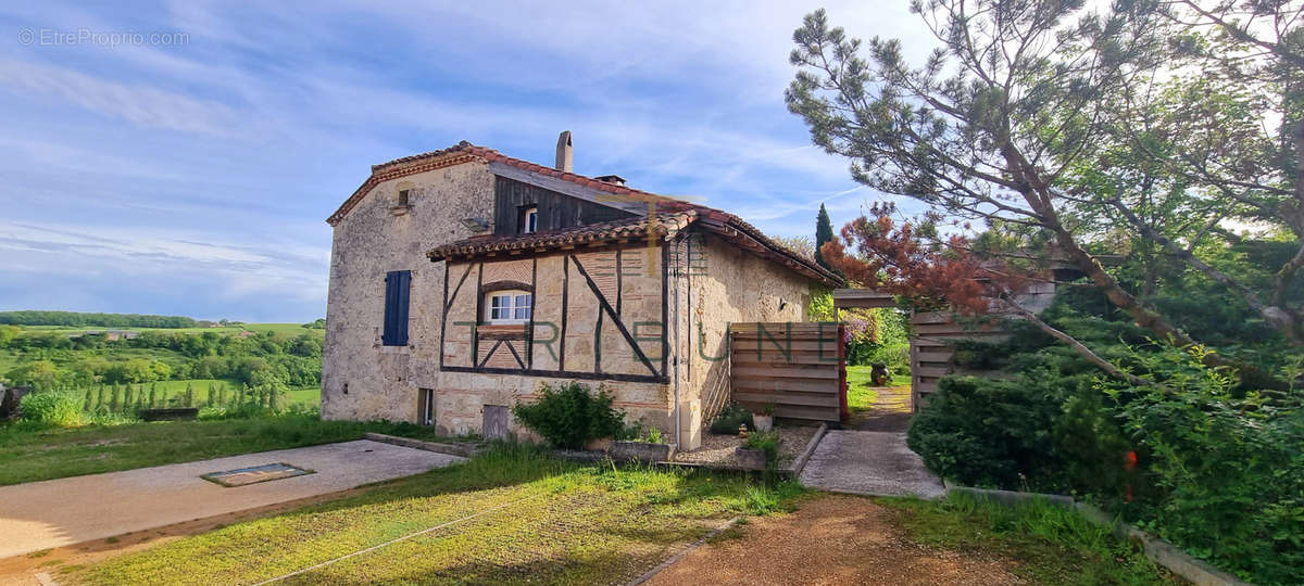 Maison à CLERMONT-DESSOUS