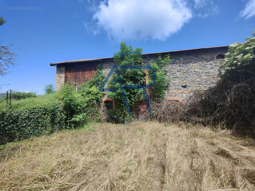 Maison à PAULHAGUET