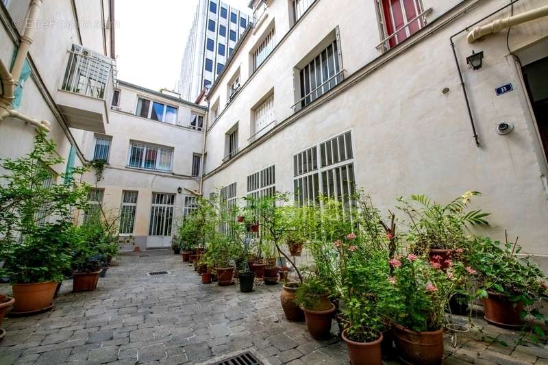 Appartement à PARIS-10E