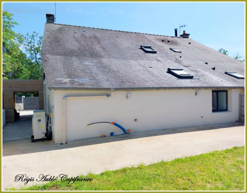 Maison à CHARTRES-DE-BRETAGNE