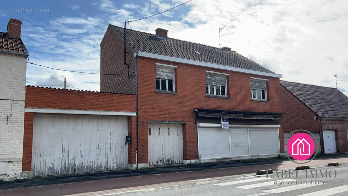 Maison à VIEUX-CONDE