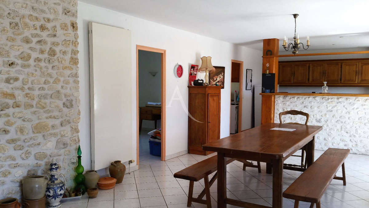 Appartement à CHANIERS