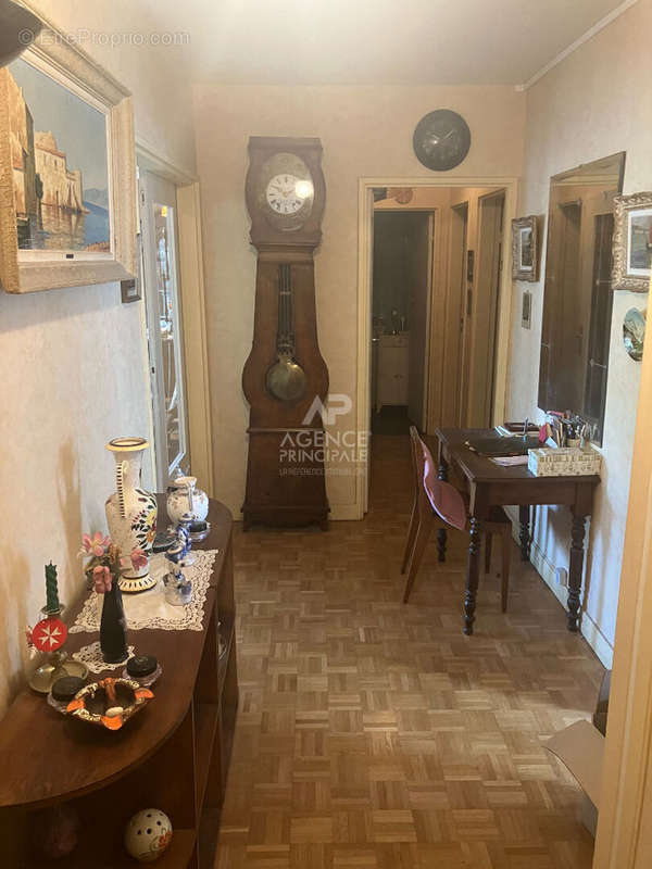 Appartement à MAISONS-LAFFITTE