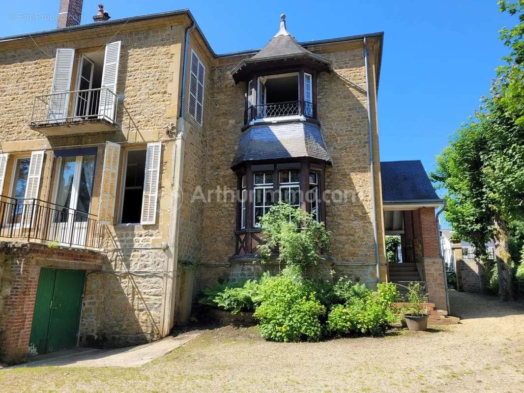 Maison à CHARLEVILLE-MEZIERES