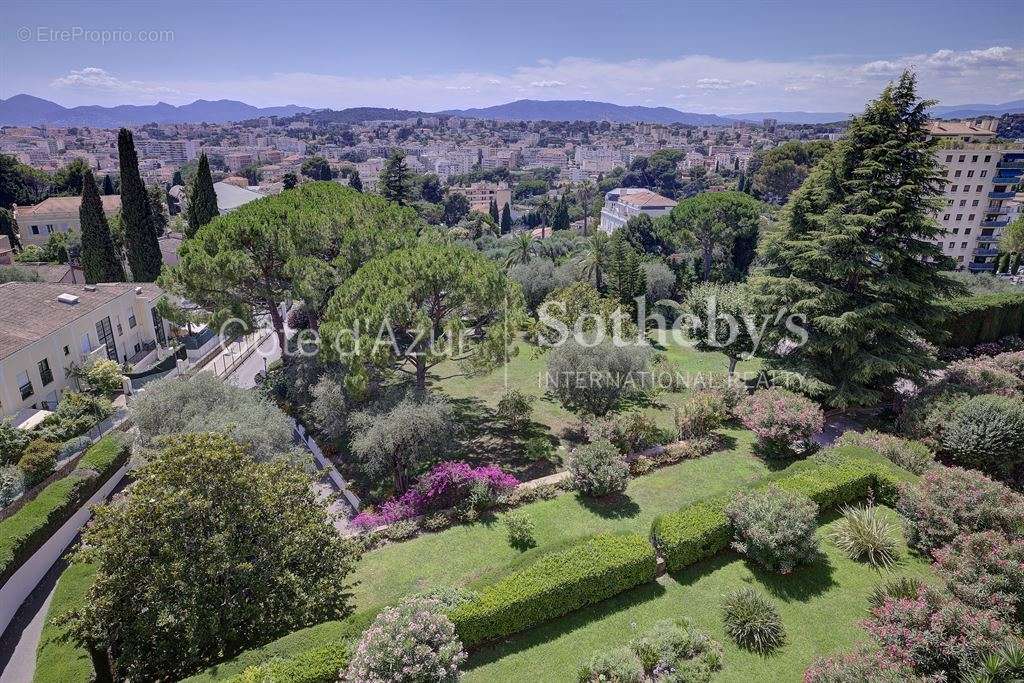 Appartement à CANNES