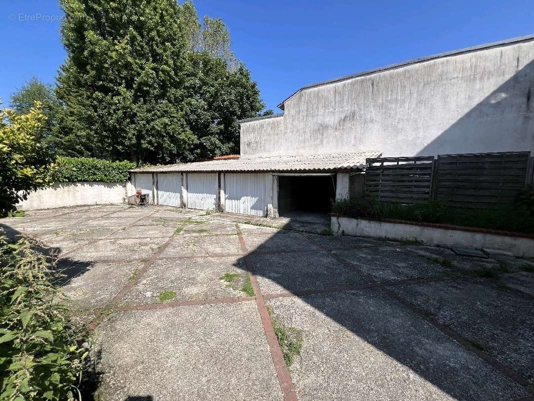 Maison à FERRIERES-EN-GATINAIS