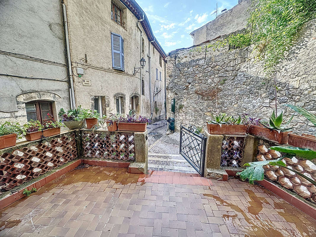 Appartement à FAYENCE