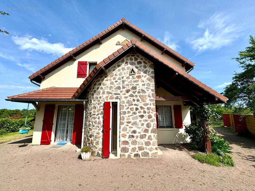 Maison à BUXIERES-LES-MINES