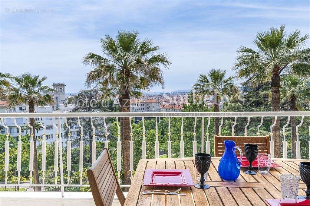 Appartement à NICE