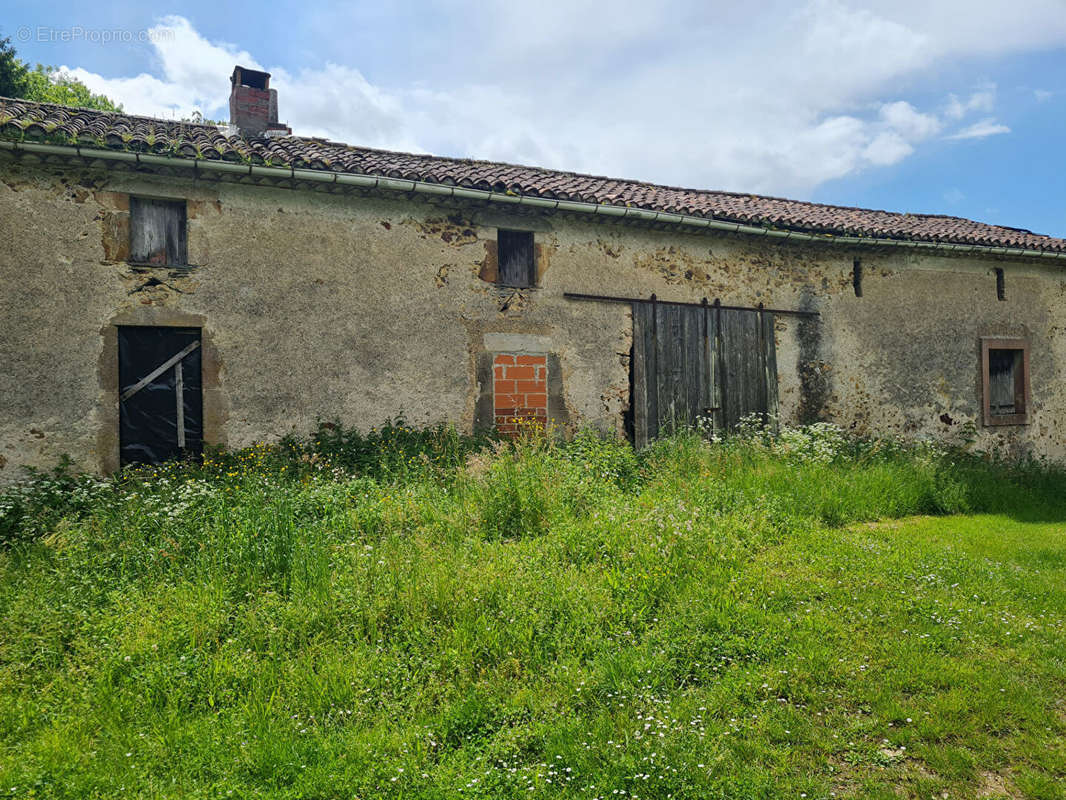 Maison à SAUVETERRE