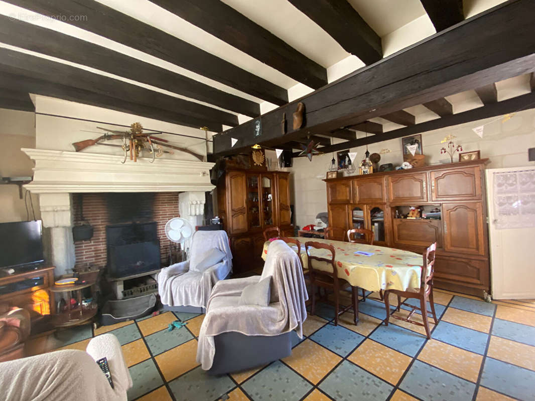 Maison à CHENONCEAUX