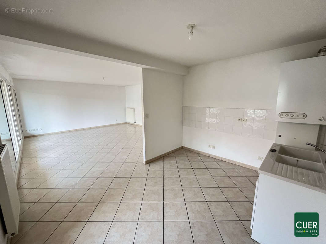 Appartement à BOURG-LES-VALENCE