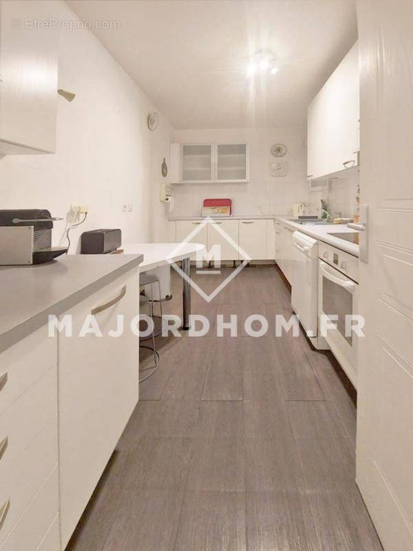 Appartement à MARSEILLE-12E