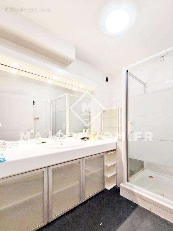 Appartement à MARSEILLE-12E