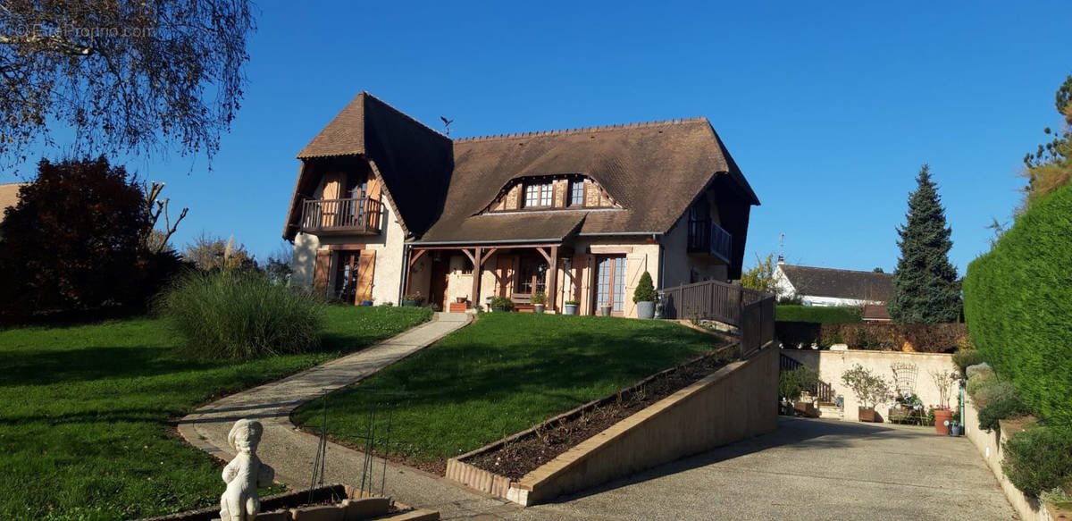 Maison à PACY-SUR-EURE