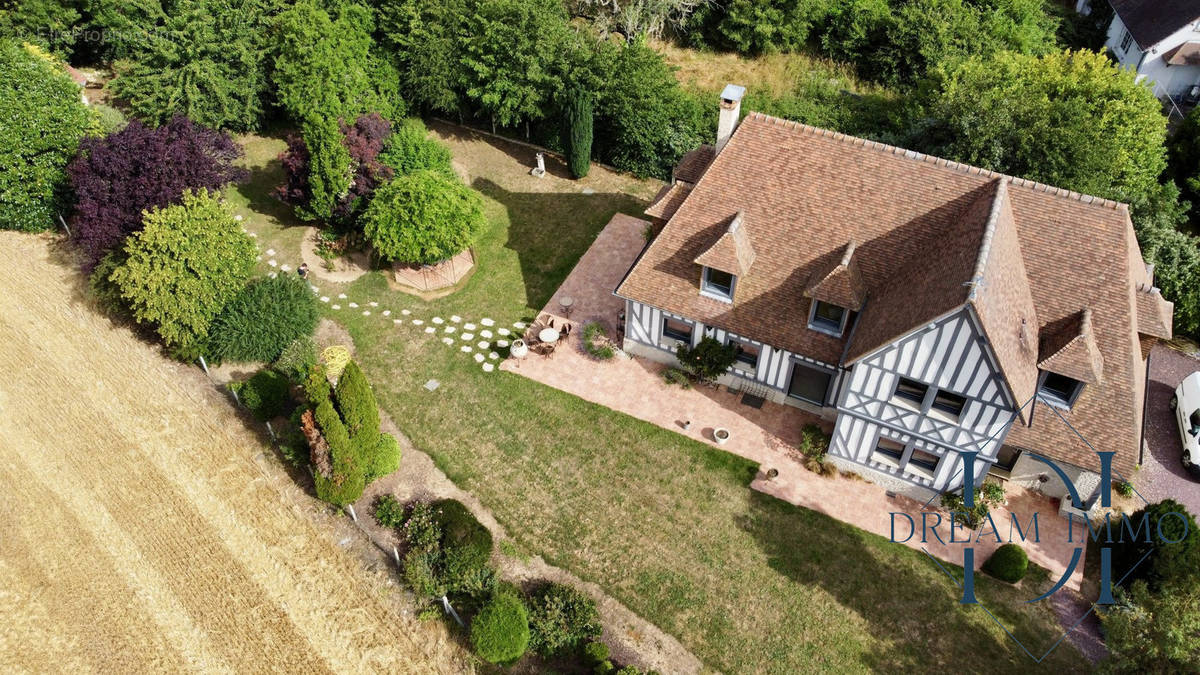 Maison à BOIS-JEROME-SAINT-OUEN