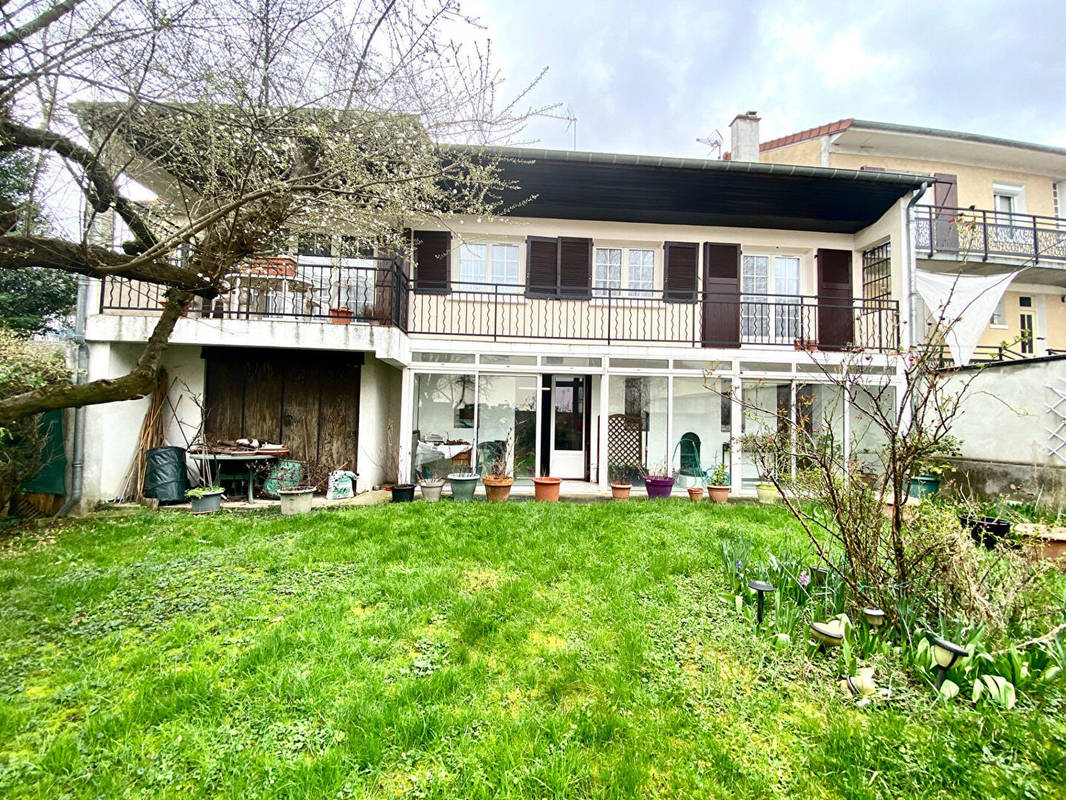 Maison à NEUILLY-PLAISANCE