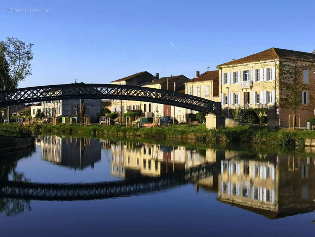 Maison à SALLELES-D&#039;AUDE