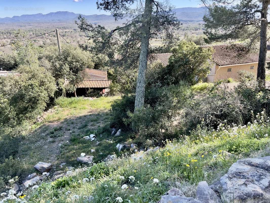 Maison à SAINT-MAXIMIN-LA-SAINTE-BAUME