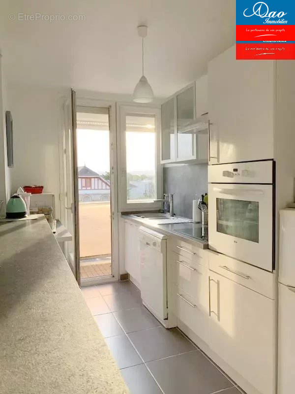 Appartement à SAINTE-SAVINE