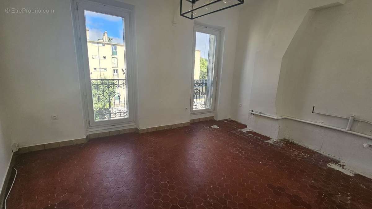 Appartement à MARSEILLE-13E