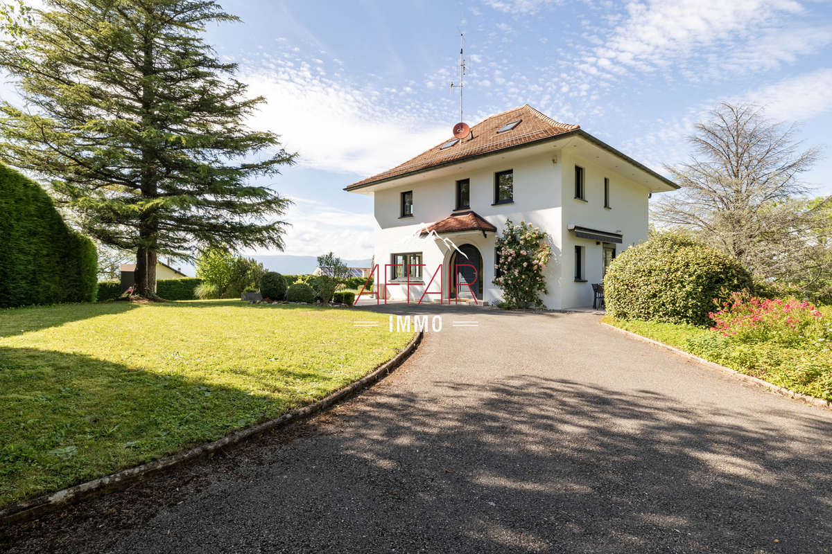 Maison à ARCHAMPS