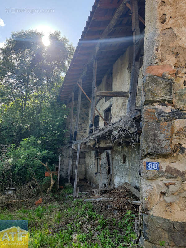 Maison à SAINT-MARTIN-LA-SAUVETE