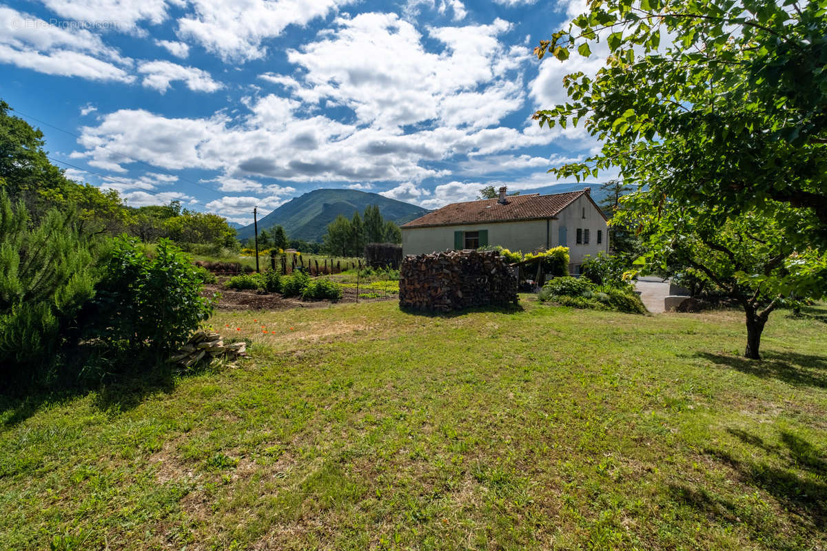 Maison à MOLLANS-SUR-OUVEZE